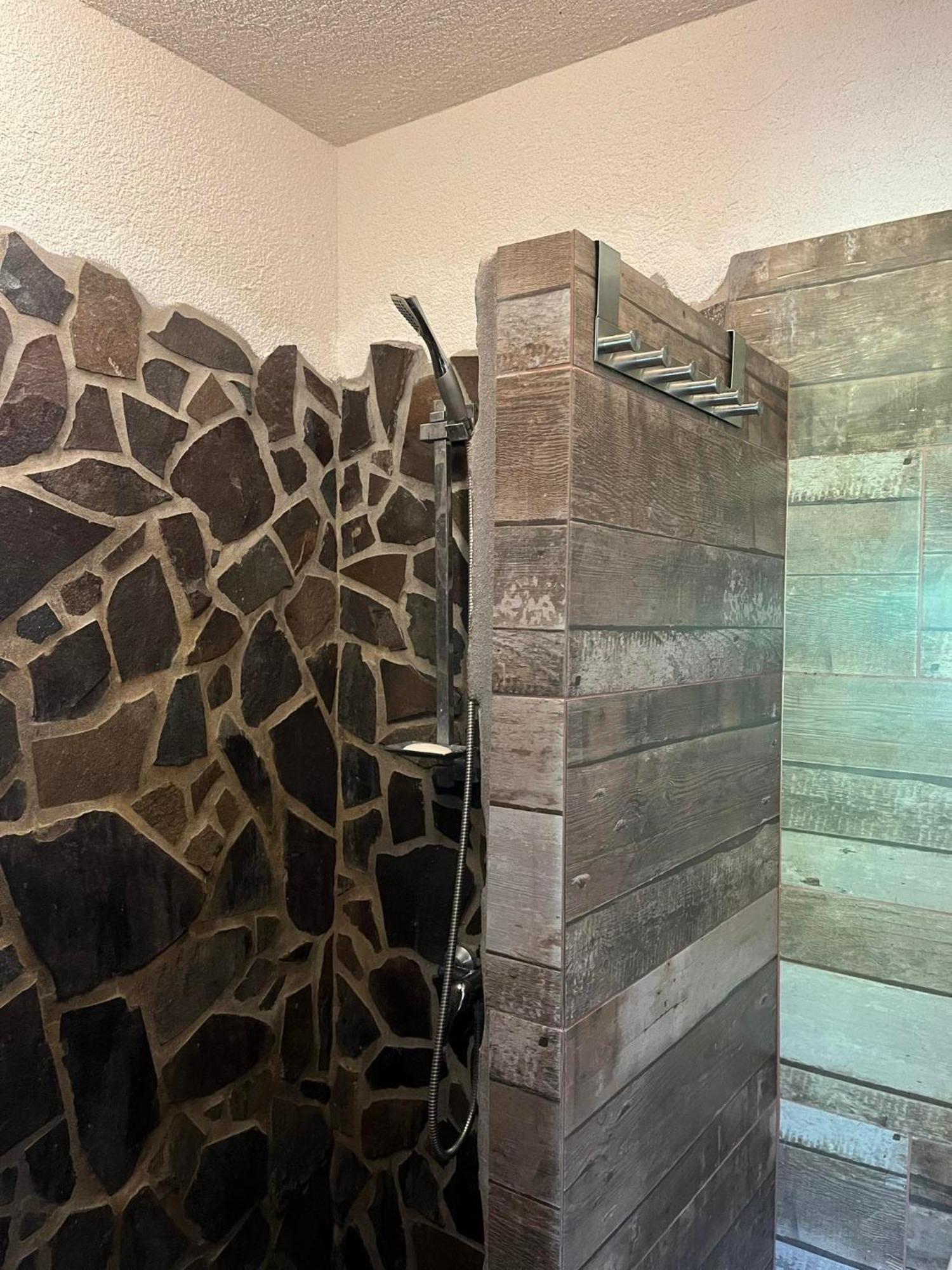 Pouzdrany Apartman Nad Vinnym Sklepom מראה חיצוני תמונה