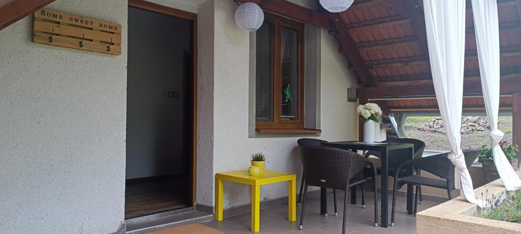 Pouzdrany Apartman Nad Vinnym Sklepom מראה חיצוני תמונה