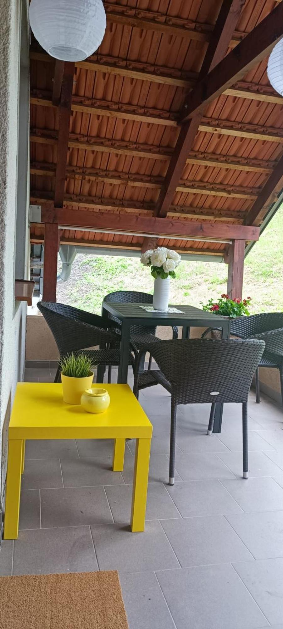 Pouzdrany Apartman Nad Vinnym Sklepom מראה חיצוני תמונה